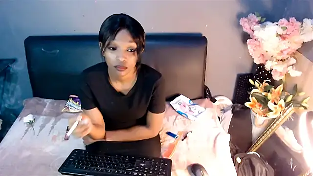 Snapshot of Ebonypreciousx chatting on 09.19.25 Ebonypreciousx online show from 09.19.25