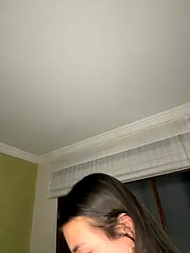 aurora divine online show from 09.11.25