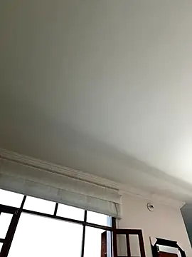 aurora divine online show from 10.25.25