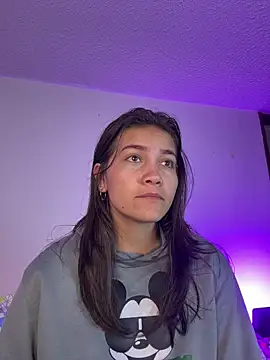 aurora divine online show from 03.28.26