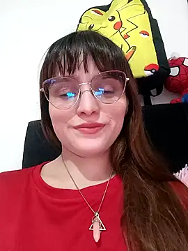 Snapshot of Lucyy-hess chatting on 12.10.24 Lucyy-hess online show from 12.10.24