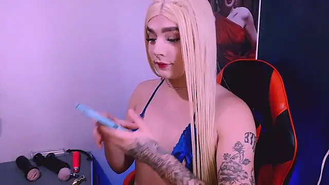 Snapshot of bubble_red chatting on 03.01.26 bubble red online show from 03.01.26