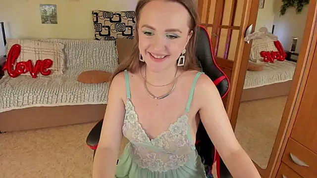 Snapshot of VeronikaVel chatting on 07.05.26 VeronikaVel online show from 07.05.26
