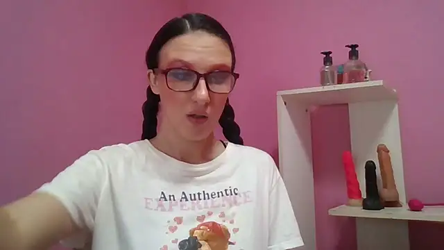 LolaBoobs online show from 02.15.26