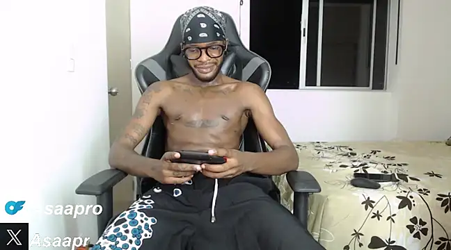 Snapshot of asaapr chatting on 02.22.25 asaapr online show from 02.22.25