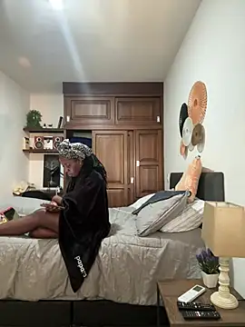 choclatepeaach online show from 05.15.26