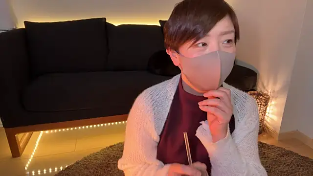 Risa 06 online show from 12.21.24