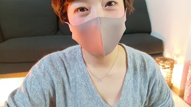 Risa 06 online show from 01.25.25