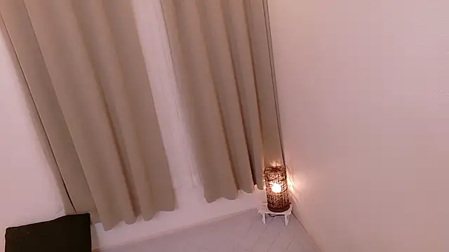 Risa 06 online show from 09.12.25