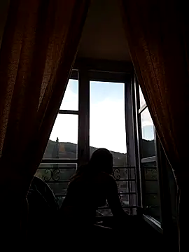 feetqueen96 online show from 10.12.25