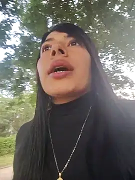 Snapshot of Caro_kitty- chatting on 11.12.25 Caro kitty- online show from 11.12.25