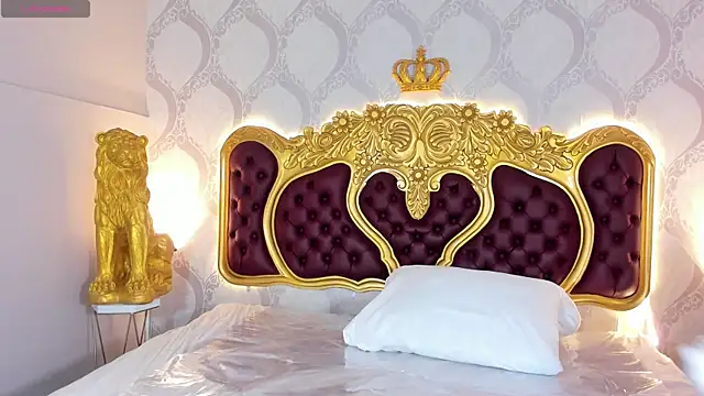 KendralHolson online show from 02.21.26