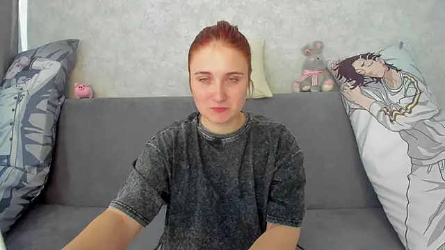 Miss Elsa  online show from 05.15.26