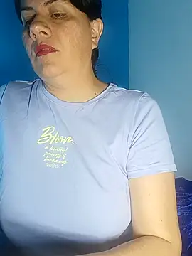 Snapshot of rrosevicky chatting on 03.27.26 rrosevicky online show from 03.27.26