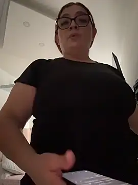 AntonellaAlondra4 online show from 05.21.26