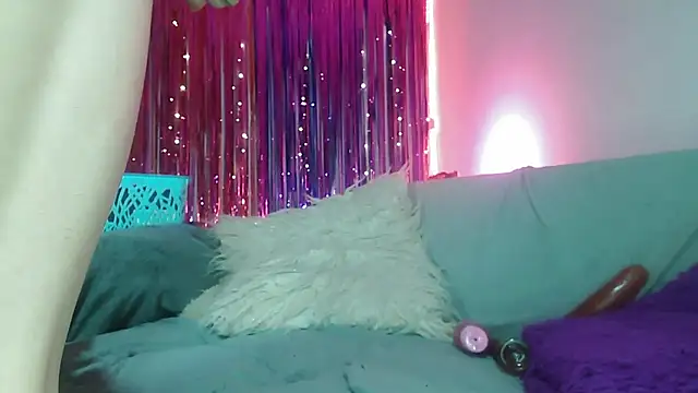 princesskitty111 online show from 01.25.25