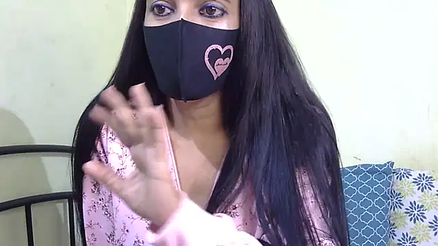 Snapshot of Pramila_Manish chatting on 02.09.26 Pramila Manish online show from 02.09.26
