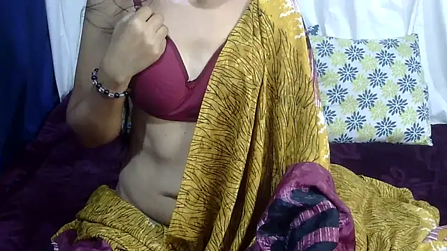 Snapshot of Pramila_Manish chatting on 03.07.26 Pramila Manish online show from 03.07.26