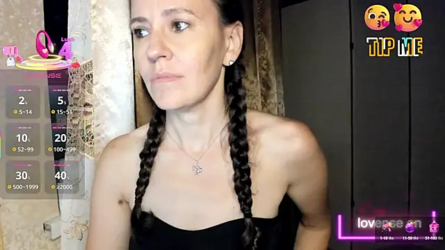 Snapshot of Found_Me chatting on 09.14.25 Found Me online show from 09.14.25