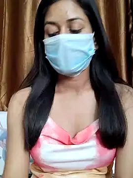 its sophiaa online show from 12.29.24