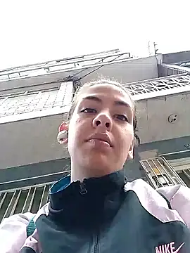 Snapshot of Alisson_420 chatting on 11.25.25 Alisson 420 online show from 11.25.25