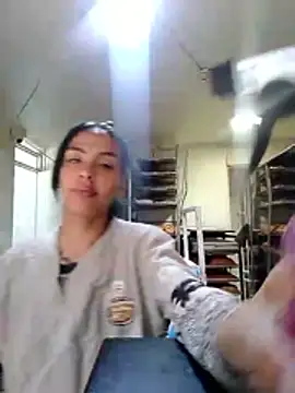 Snapshot of Alisson_420 chatting on 11.29.25 Alisson 420 online show from 11.29.25