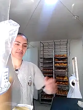 Snapshot of Alisson_420 chatting on 11.30.25 Alisson 420 online show from 11.30.25