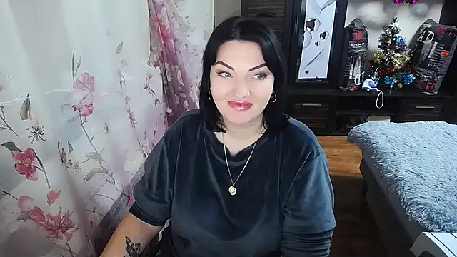 Snapshot of Lady_Boom_Wild_ chatting on 12.09.24 Lady Boom Wild  online show from 12.09.24