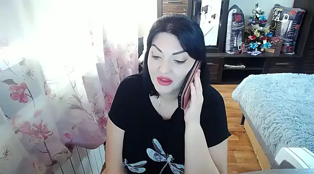 Snapshot of Lady_Boom_Wild_ chatting on 01.02.25 Lady Boom Wild  online show from 01.02.25