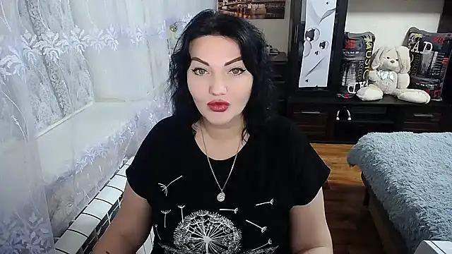 Snapshot of Lady_Boom_Wild_ chatting on 01.24.25 Lady Boom Wild  online show from 01.24.25