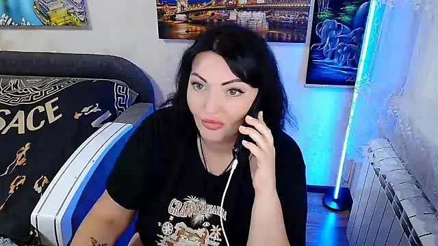 Snapshot of Lady_Boom_Wild_ chatting on 09.19.25 Lady Boom Wild  online show from 09.19.25