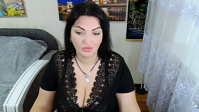 Snapshot of Lady_Boom_Wild_ chatting on 10.07.25 Lady Boom Wild  online show from 10.07.25