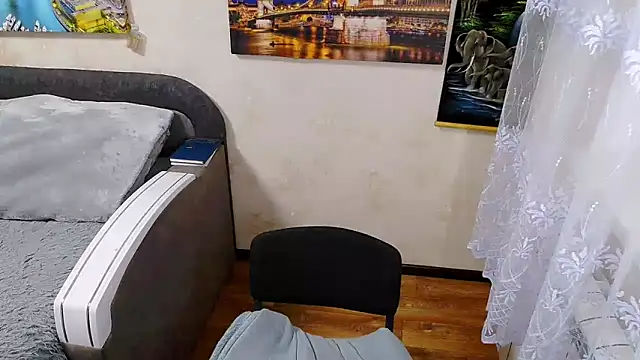 Lady Boom Wild  online show from 11.08.25