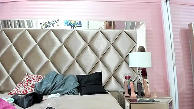 Aurora-Rossi online show from 02.03.26