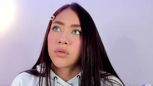 Snapshot of nicolle_pierce chatting on 02.03.26 nicolle pierce online show from 02.03.26