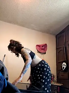 HighLilith online show from 01.13.25