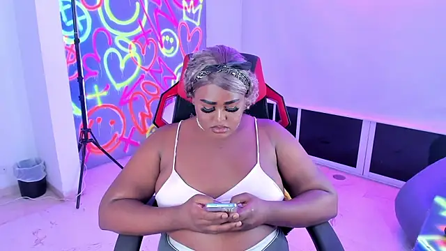 GEANNAROSE online show from 01.15.25