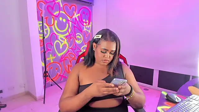 GEANNAROSE online show from 01.23.25