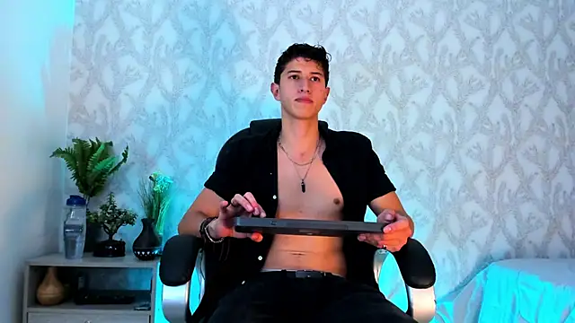 Dorianmistery2322  online show from 12.19.24