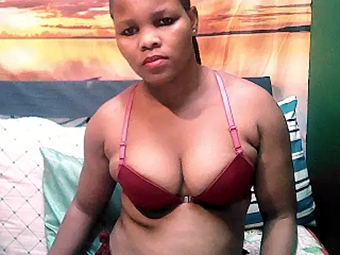 Snapshot of ebonyspicya chatting on 02.07.25 ebonyspicya online show from 02.07.25