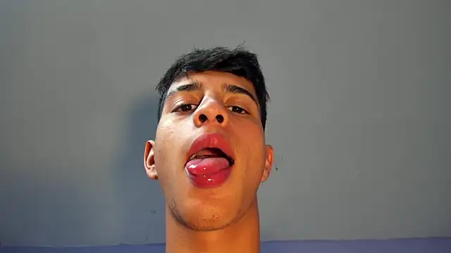 Tyler Rodriguez online show from 02.26.25