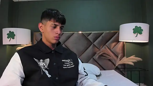 Tyler Rodriguez online show from 03.15.25