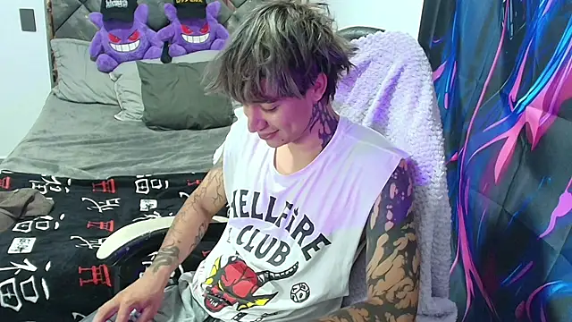 Snapshot of Zacktk7 chatting on 04.15.26 Zacktk7 online show from 04.15.26