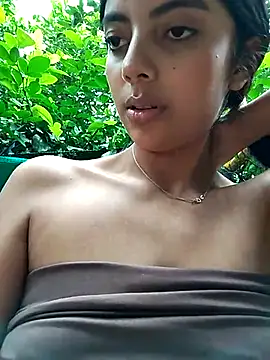 Baby Niels online show from 02.11.25