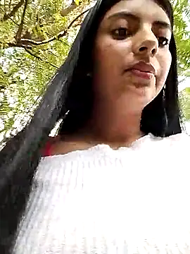 Baby Niels online show from 02.17.25