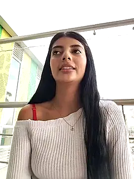 Baby Niels online show from 02.25.25