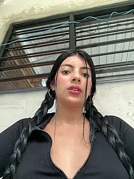 Baby Niels online show from 03.21.25