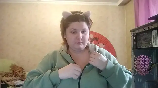 Snapshot of MalloryBartlett chatting on 12.27.24 MalloryBartlett online show from 12.27.24