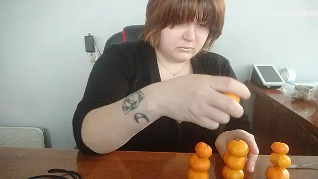 Snapshot of MalloryBartlett chatting on 01.05.25 MalloryBartlett online show from 01.05.25