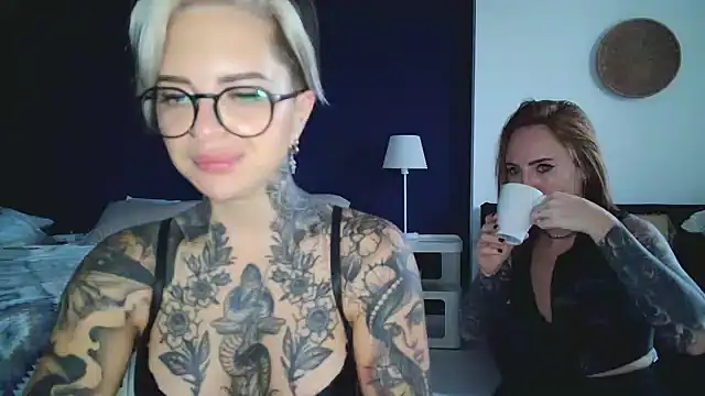 Snapshot of Alexandersonxo chatting on 03.04.25 Alexandersonxo online show from 03.04.25